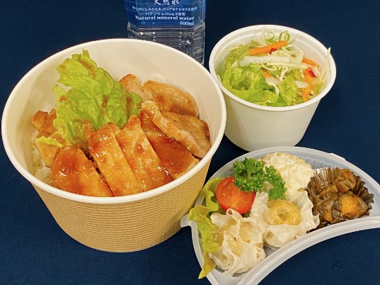 生姜焼き丼